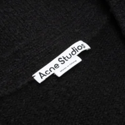 Acne Studios Cardigan Sweater - Black 7 Acne Studios Cardigan Sweater - Black -Urban Fashion Sales Acne Studios Cardigan Sweater Black B60222 900 04 12 22 Feature 7 scaled