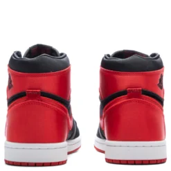Women's Air Jordan 1 Retro Hi OG 'Satin Bred' - Black/University Red/White 8 Women's Air Jordan 1 Retro Hi OG 'Satin Bred' - Black/University Red/White -Urban Fashion Sales Air Jordan 1 Retro High OG Black University Red White FD4810 061 09 29 23 Feature KN 6