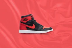 Women's Air Jordan 1 Retro Hi OG 'Satin Bred' - Black/University Red/White 9 Women's Air Jordan 1 Retro Hi OG 'Satin Bred' - Black/University Red/White -Urban Fashion Sales Air Jordan 1 Retro High OG Black University Red White FD4810 061 09 29 23 Feature KN e4a8b1d7 aa3d 4204 ad48 6a18eaa1369d