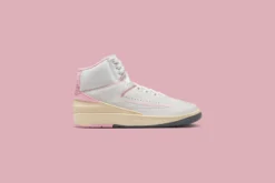 Air Jordan 2 Retro Women's 'Soft Pink' - Summit White/Gym Red/Medium Soft Pink -Urban Fashion Sales Air Jordan 2 Womens Soft Pink FB2372 100 Feature 08 28 23
