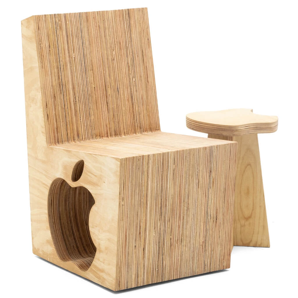 Apple Lounge 1 Apple Lounge