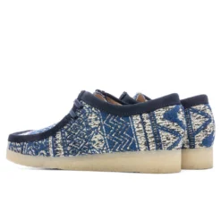 Clarks Wallabee - Blue Fabric -Urban Fashion Sales Clarks Wallabee Blue Fabric 26166649 11 04 22 S NF Feature 13