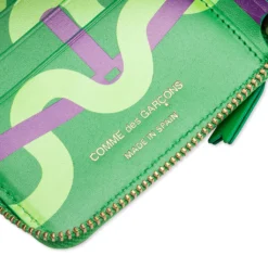 Comme Des Garcons SA2100RE Ruby Eyes Wallet - Green 11 Comme Des Garcons SA2100RE Ruby Eyes Wallet - Green -Urban Fashion Sales Comme des Garcons SA2100RE Ruby Eyes Wallet Green SA2100RE GRN 01 11 2022 01 3