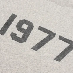 Essentials Crewneck - Dark Oatmeal -Urban Fashion Sales Fear of God Essentials Crewneck Dark Oatmeal 192BT212043F 11 02 22 Feature NF 2 scaled