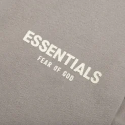 Essentials Kid's Relaxed Sweatpants - Desert Taupe -Urban Fashion Sales Fear of God Essentials Kids Relaxed Sweatpants Desert Taupe 785BT214627K 11 22 22 Feature NF 65 scaled