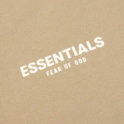 Essentials Mockneck - Oak -Urban Fashion Sales Fear of God Essentials LS Crewneck Oak 192BT212075F 11 02 22 Feature NF 2 scaled