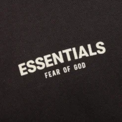 Essentials Relaxed Mockneck - Iron 6 Essentials Relaxed Mockneck - Iron -Urban Fashion Sales Fear of God Essentials Relaxed Mockneck Iron 192BT212080F 05 07 22 Feature