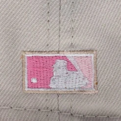 Feature X New Era Lotus 59FIFTY Fitted - Houston Astros -Urban Fashion Sales Feature x New Era Lotus 59FIFTY Fitted Stone Dark Seaweed 70717500 04 14 23 Feature KN 6 afdc3be3 de0a 4c2c a387 860269b3dd74