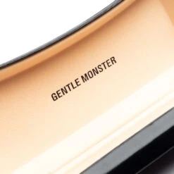 SOUTH SIDE N C2 -Urban Fashion Sales Gentle Monster SOUTH SIDE N C2 SOUTH SIDE N C2 10 29 22 Feature JM 4 a9cf442d f488 42d8 b61e d67418d25e51