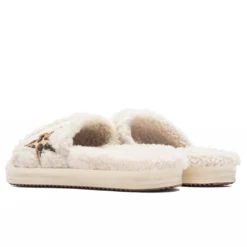 Golden Goose Women's Shearling Poolstar - Beige/Brown Black Leo -Urban Fashion Sales Golden Goose Women s Shearling Poolstar Beige Brown Black Leo GWF00200.F003469.15386 10 08 22 Feature JM 3