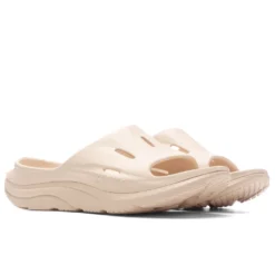Hoka Ora Recovery Slide 3 - Shifting Sand/Shifting Sand -Urban Fashion Sales Hoka One One Ora Recovery Slide 3 Shifting Sand Shifting Sand 1135061 SSSS 02 02 23 Feature VR 5