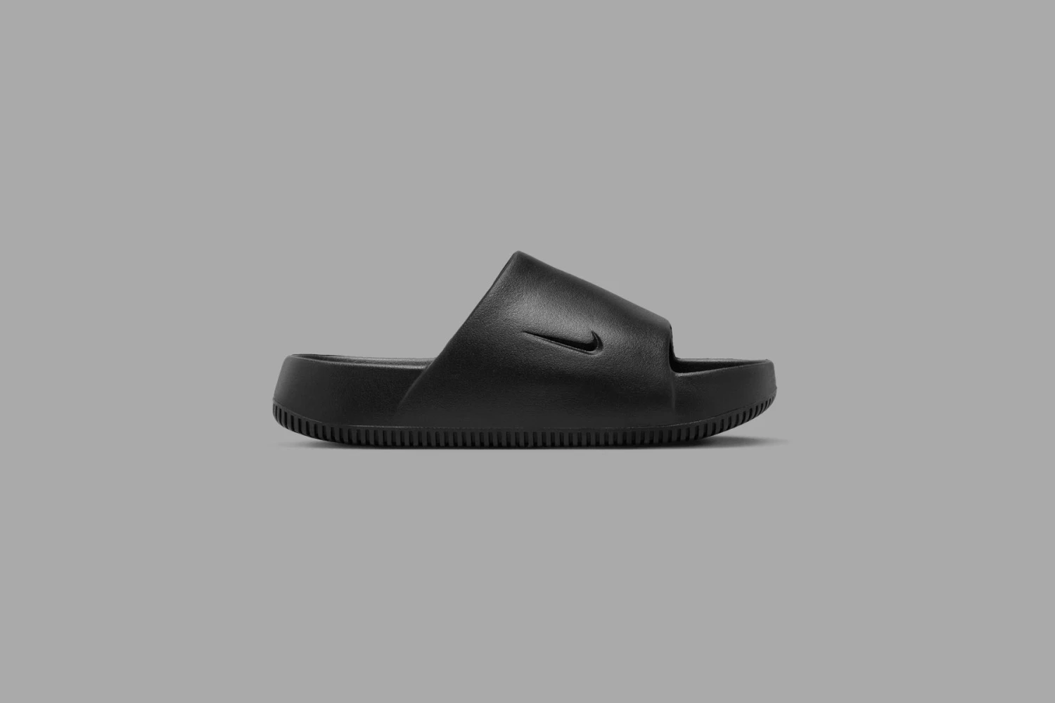 Nike Women's Calm Slide - Black 2 Nike Women's Calm Slide - Black - Image 2