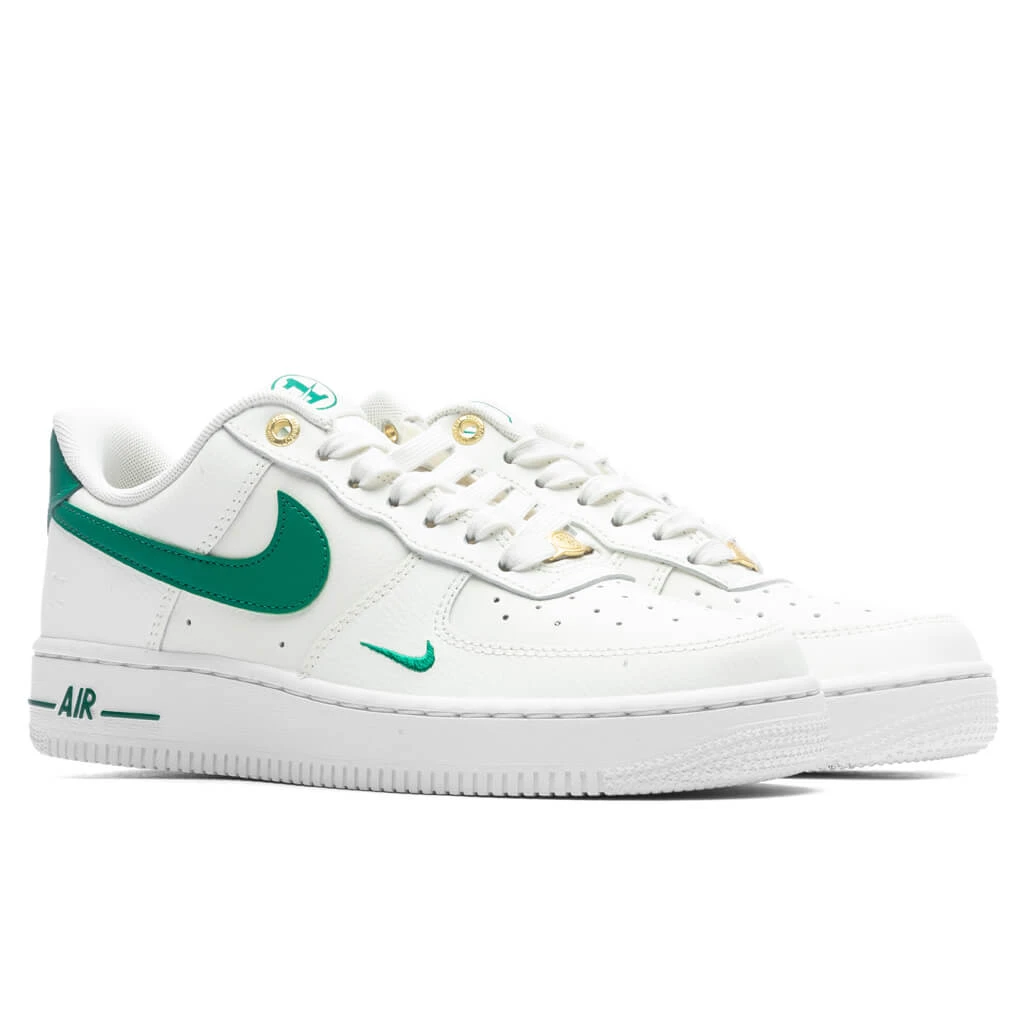 Nike Women's Air Force 1 '07 SE - Sail/Malachite/White/Metallic Gold 2 Nike Women's Air Force 1 '07 SE - Sail/Malachite/White/Metallic Gold - Image 2