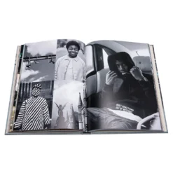 Rizzoli Nigel Sylvester: GO -Urban Fashion Sales Rizzoli Nigel Sylvester GO 978 0 8478 6873 5 11 28 22 Feature JM 4