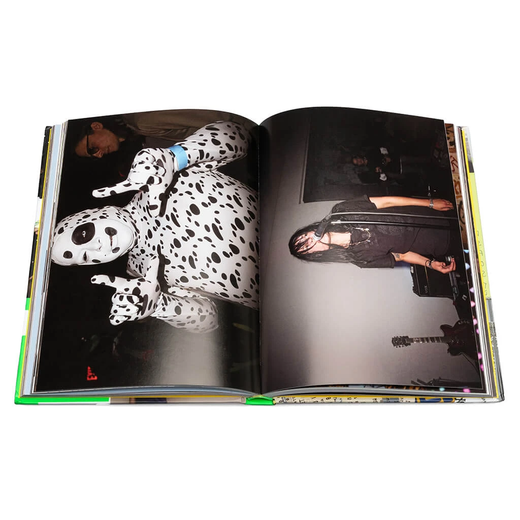 Rizzoli The Cobrasnake: Y2Ks Archive 3 Rizzoli The Cobrasnake: Y2Ks Archive - Image 3