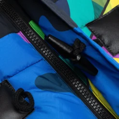 Sacai X KAWS Print Blouson Coat - Multi -Urban Fashion Sales Sacai x KAWS Print Blouson Coat Multi 21 02560M 926 01 21 23 Feature KN 6