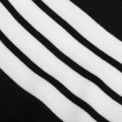 Elongated Fine Merino Wool Cardigan - Black 7 Elongated Fine Merino Wool Cardigan - Black -Urban Fashion Sales Thom Browne Elongated Fine Merino Wool Cardigan Black MKC362A Y1002 001 01 28 2022 01 4