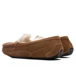 Ugg Kids Ascot Slipper - Chestnut Suede 6 Ugg Kids Ascot Slipper - Chestnut Suede -Urban Fashion Sales UGG Kids Ascot Slipper Chestnut Suede 1120886K CTSD 01 16 2022 01