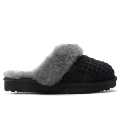Ugg Women's Cozy Slipper - Black