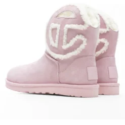 UGG X Telfar Logo Mini - Pink -Urban Fashion Sales UGG x Telfar Logo Mini Pink 1122991 PINK 10 22 2021 01 3