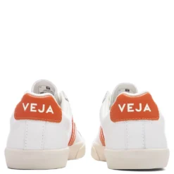 Veja Women's Elspar - Extra White/Pumpkin -Urban Fashion Sales Veja Women s Elspar Extra White Pumpkin EO0202952A 11 13 22 Feature VR 6