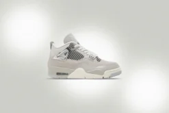 Women's Air Jordan 4 Retro ‘Frozen Moments’ - Light Iron Ore/Sail/Neutral Grey -Urban Fashion Sales Women s Air Jordan 4 Retro Light Iron Ore Sail Neutral Grey AQ9129 001 Feature 08 11 23